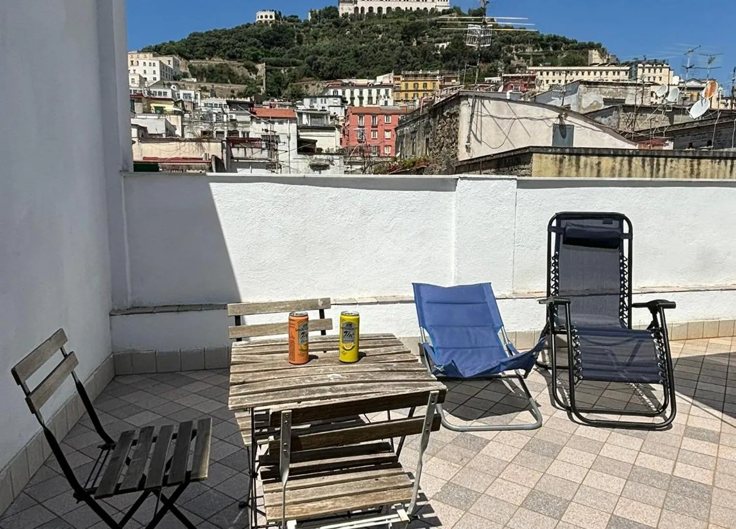 Rj-House Qs location